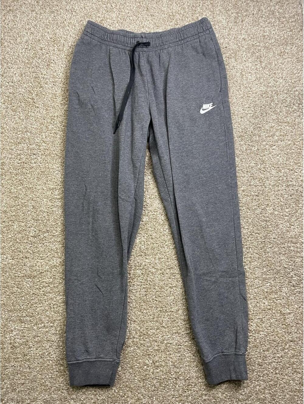 Nike Club Fleece Joggers Men’s M Gray Sweatpants Pockets